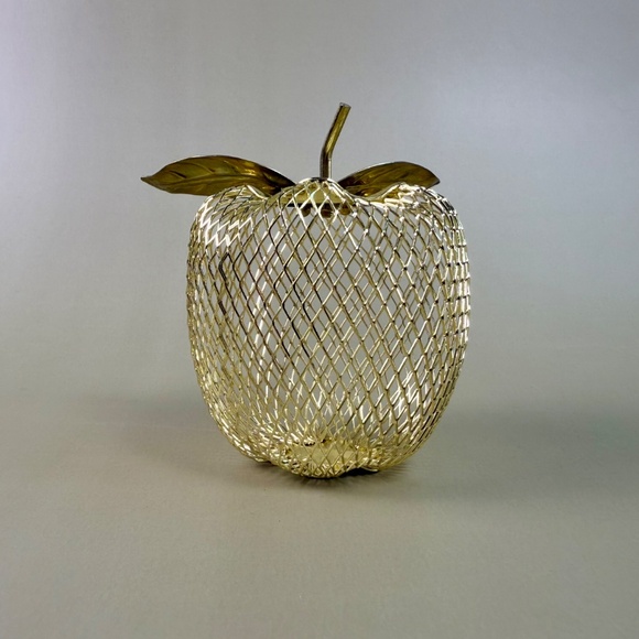 Vintage Gold Mesh Apple Figurine | Brass Look | 3.5" Decorative Accent - Picture 10 of 10